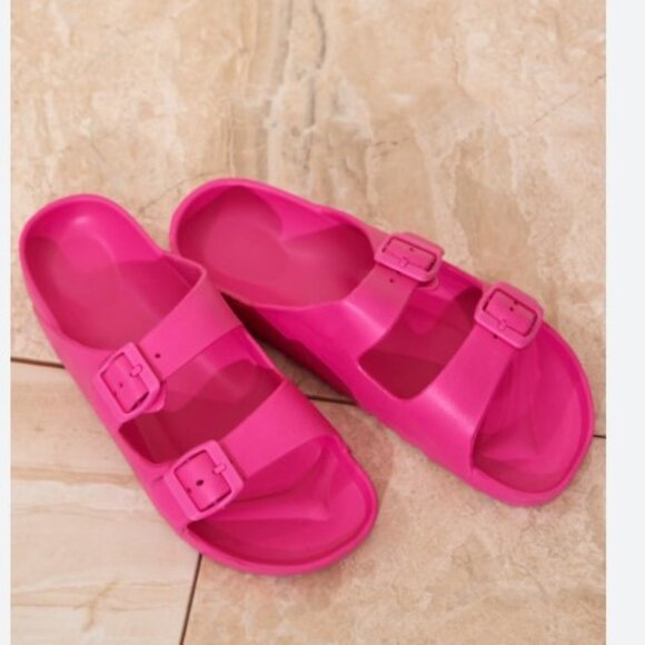 PrettyLittleThing Shoes - NWT - Pretty Little Thing Pink Slides